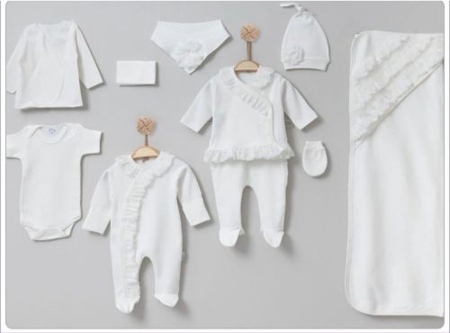 סט בגדי תינוק